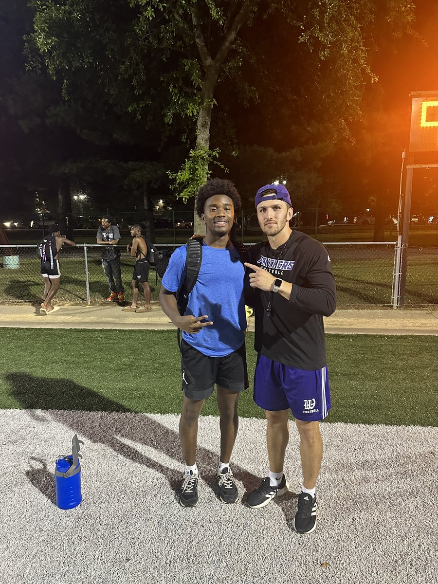 Trayton Price (@trayprice2) on Twitter photo After having a good camp with <a href="/kwc_football/">Kentucky Wesleyan Football</a> Iβm blessed to say Iβve received an offer <a href="/Coach_Hall59/">Tanner Hall</a> <a href="/FantNacarius/">Coach Fant</a> <a href="/CoachWalker_M/">Coach Mike Walker</a> <a href="/WEHSfootball1/">Warren East Football</a> After having a good camp with <a href="/kwc_football/">Kentucky Wesleyan Football</a> Iβm blessed to say Iβve received an offer <a href="/Coach_Hall59/">Tanner Hall</a> <a href="/FantNacarius/">Coach Fant</a> <a href="/CoachWalker_M/">Coach Mike Walker</a> <a href="/WEHSfootball1/">Warren East Football</a>