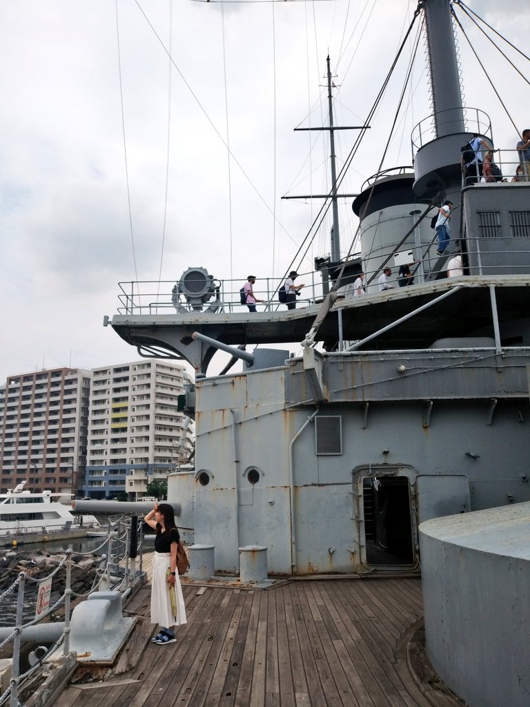 横須賀なうよ～あちー！
横須賀ネイビーバーガーと
横須賀カレー美味✨✨✨✨ https://t.co/UKMDpi3tiJ