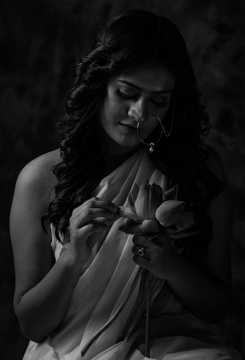 arijitmondal1's tweet photo. 1. “The Flower Girl #1”
2. “Butterfly - Common Lime”
Collected by: @techbubble
Curated by: @AnjeVela
Thank you so so much. 🙏🙏🙏
#TezosTipsday https://t.co/eUguWgtBnX