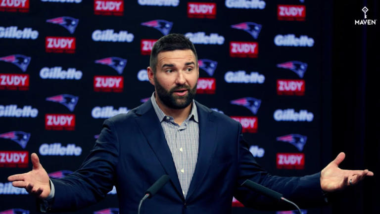 Former New England Patriots star and two-time Super Bowl champion Rob Ninkovich will not be back on ESPN as his contract will not be renewed. The 39-year-old is just the latest to part ways with the World Wide Leader In Sports amid massive layoffs.🧐
