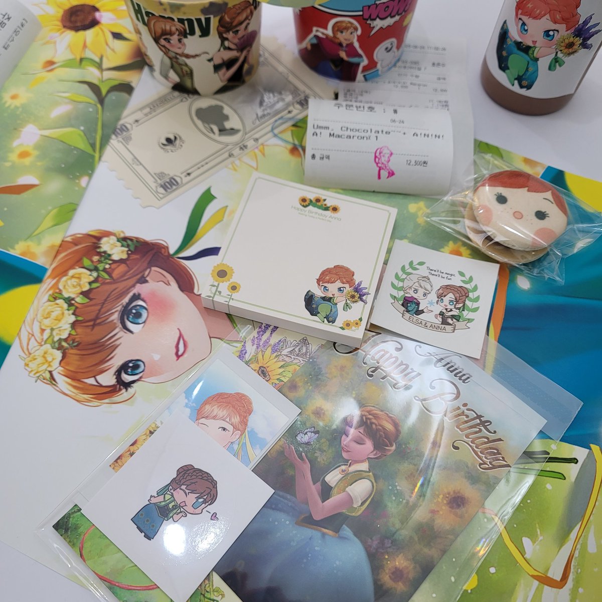 으아아...💚 최고야 아름다워 
디스플레이도 전프레도 나눔도 가득
안나의 넓은 마음처럼... 
#HAPPY_QUEEN_ANNA_DAY 
#안나의_생일파티_대소동