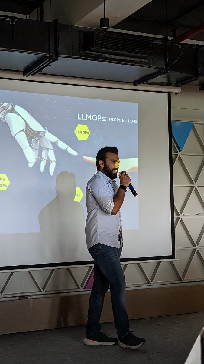 It was a great session at @7SpanHQ by @0xbhargavpatel on MLOPS 
@infinity_ai06 
#MLOps