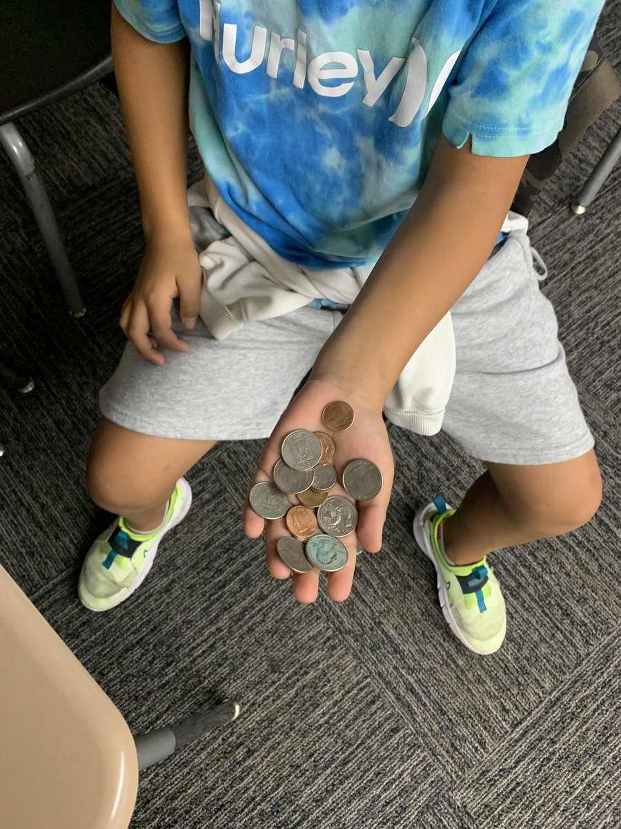 growstrongminds's tweet photo. Playing with my travel fund in 2nd grade summer school! https://t.co/hCt8p7NSXK