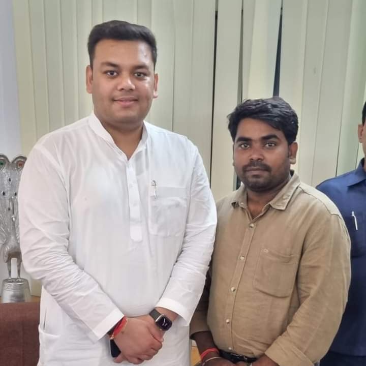Rajnish Rajput Kannauj tweet media