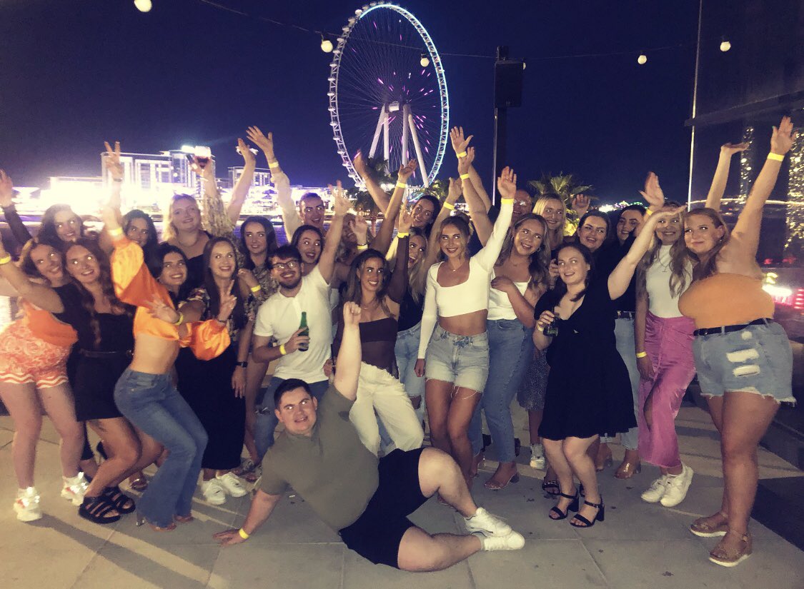 Hands up if you are ready for the summer holidays ‽ ☀️✈️🥰 

Another academic year completed in the sandpit with this fabulous bunch of teachers - safe travels everyone! 🇦🇪🐪💫🫶🏻