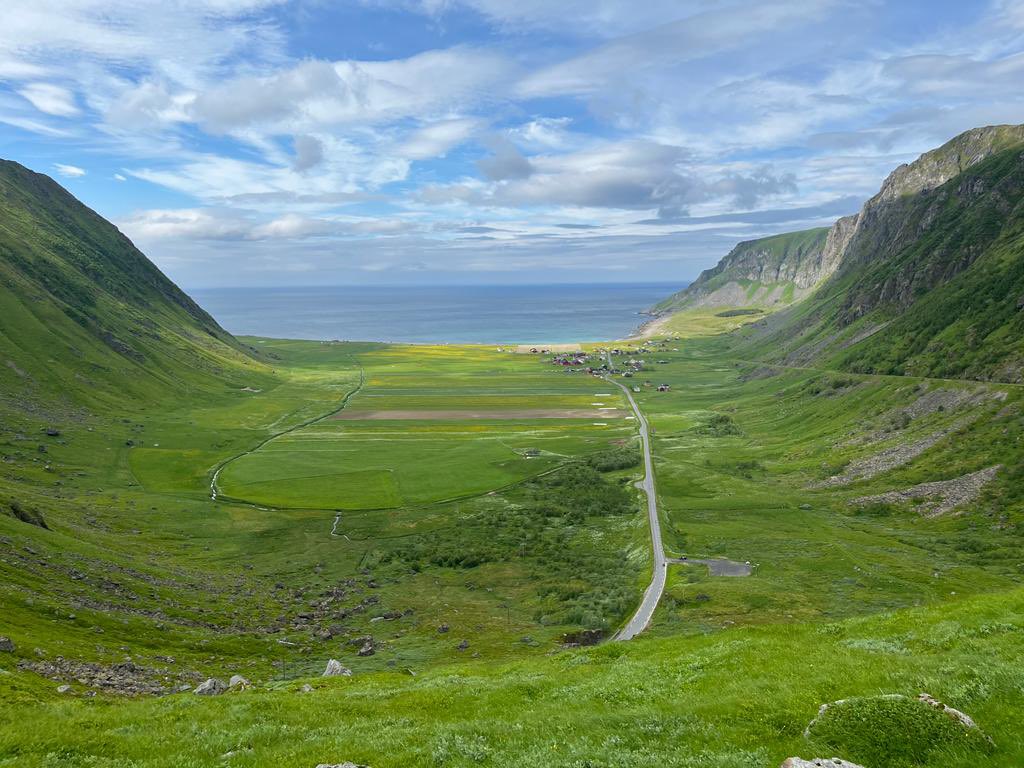 cmwelter's tweet photo. Hiking. At the edge of Norway. It looks like a head of a lion. I can see Scotland. I celebrated St. Hans. #eggum #lofoten https://t.co/6Ep2yvJCDG