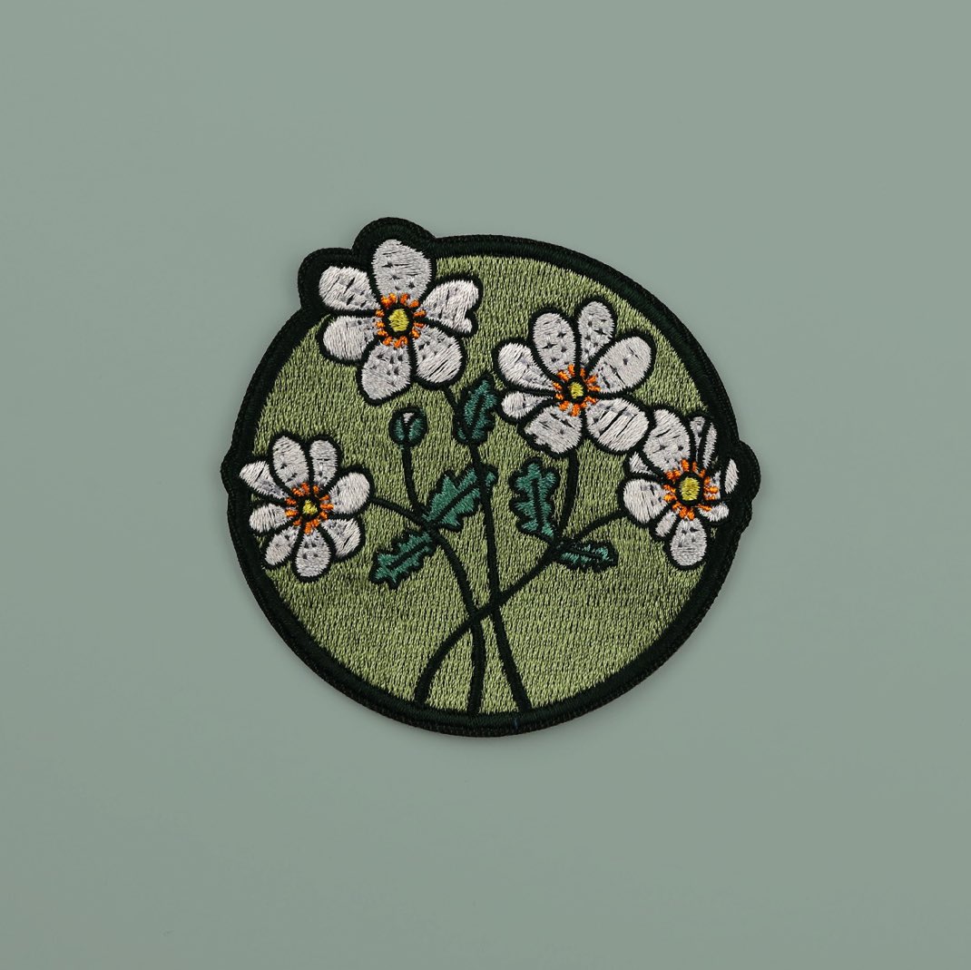 carlijayne7's tweet photo. Floral patches #floralillustration https://t.co/WjA9TIk141