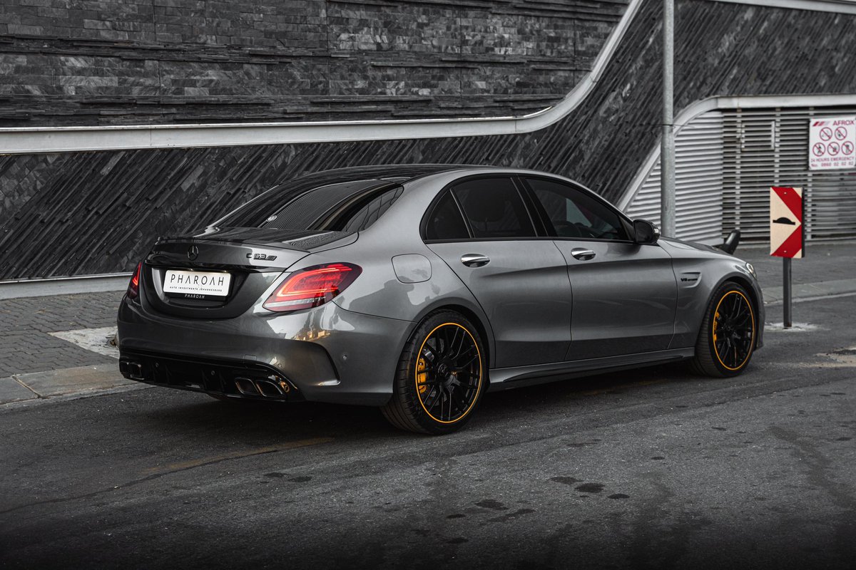 pharoahauto's tweet photo. 2020 Mercedes C63 S AMG...
R1,659,000.00... 25 000km... The Last Of Its Kind... Twin Turbo V8... Crazy Power & Incredible Sound. #pharoahauto #mercedes #amg #c63s #c63samg #amglife #v8 #originxpharoah https://t.co/Kr4rB5BDFy