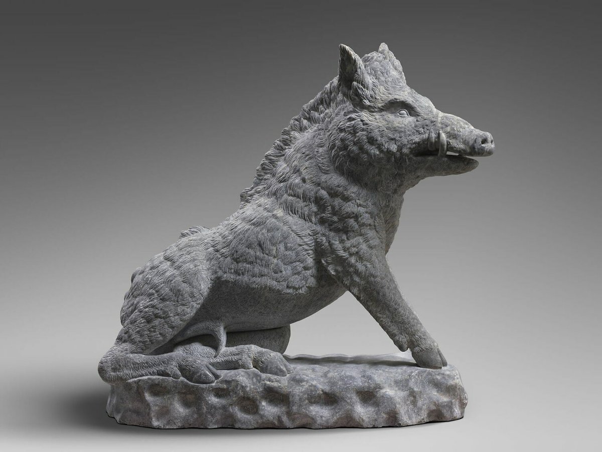 #UnJourUneOeuvre/#WorkOfTheDay

🇫🇷 Statue de sanglier, copie d'après le Porcellino de Pietro Tacca.

🌎 Statue of a wild boar, copied from Pietro Tacca's Porcellino.  

📍 Aile Denon, salle 405
👉 bit.ly/3HU03Ia