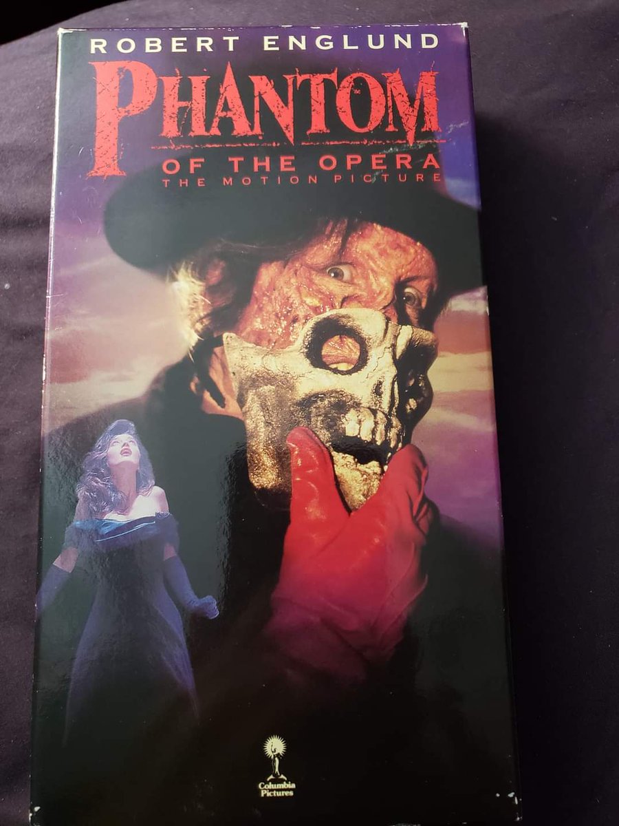 Now showing on my 80's Fest Movie 🎥 marathon and DuranDuranTulsa's Plenty Scary Movie...The Phantom Of The Opera (1989) on glorious vintage VHS 📼! #movie #movies #horror #thephantomoftheopera #phantomoftheopera #robertenglund #jillschoelen #BillNighy #alexhydewhite...