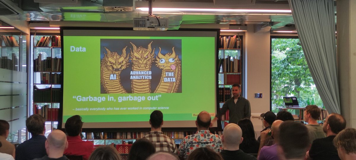 Still excited from yesterday's amazing <a href="/snowplow/">snowplow</a> meetup in Munich, Superset tool looks awesome. Now on the way to @measurecamp Munich taking place at the football stadium! Will be crazy 🤣