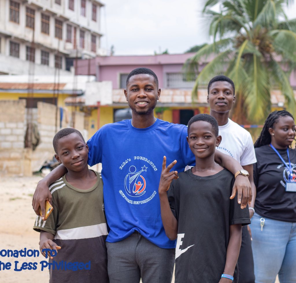 dickson_enock's tweet photo. Enjoying with the less privileged is a powerful way to show compassion, and create connections across social and economic divides.
Say NO to DISCRIMINATION ❌ https://t.co/nfXVNf5j0R