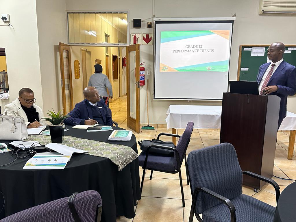 HubertMweli's tweet photo. Today I am monitoring winter classes in the North West Education District of Bojanala today. First session started with a briefing on learner support programme by the province.
#WinterClasses
@DBE_SA @ElijahMhlanga @dbetvnews https://t.co/0BHhmXpUj5