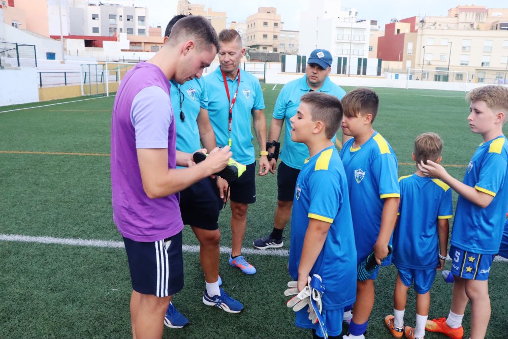 Onda Cero Melilla tweet media