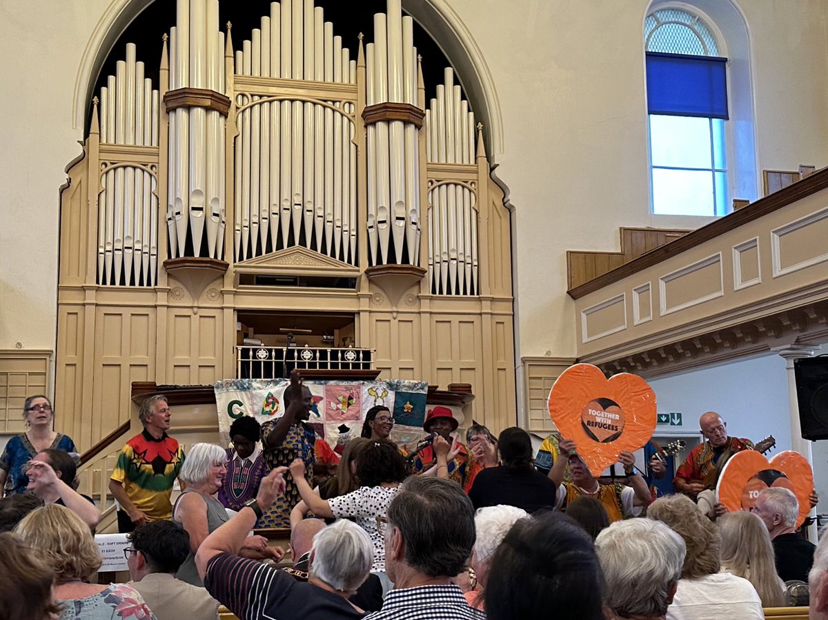 It’s #RefugeeWeek & last night the marvellous Mayor of Mold @carberry_teresa organised an ace celebration of culture & diversity.

With music from Togo, poetry from Iran & even some morris dancing from Mold we saw how we have #MoreInCommon. #CompassionIntoAction