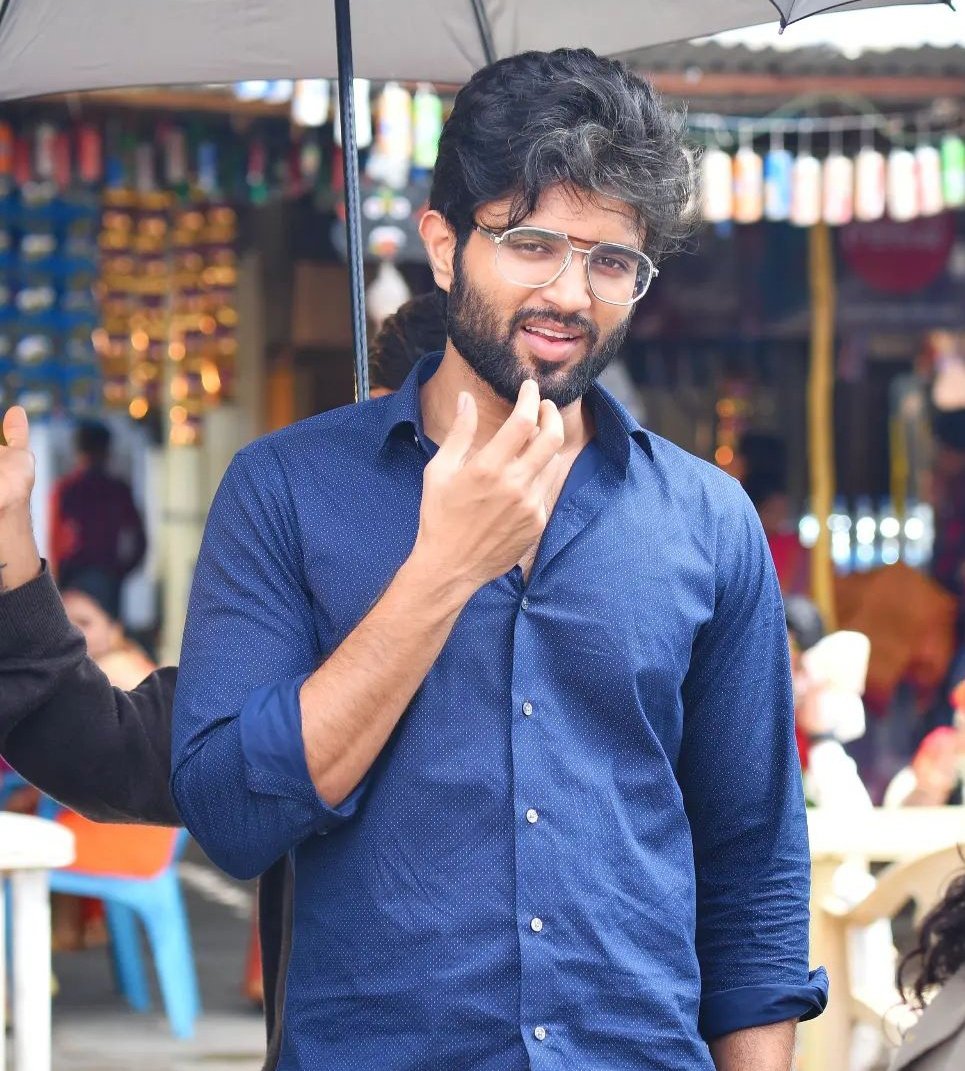 Throwback .

#VijayDeverakonda