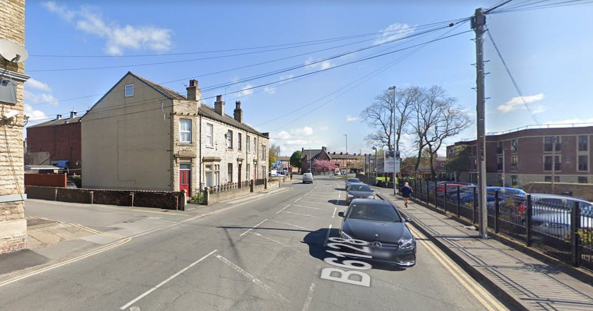 LocalToOssett on Twitter "Live as Prospect Road in Ossett sealed off