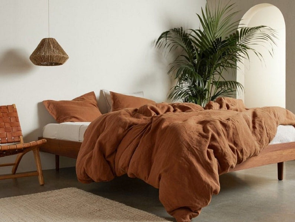 BohoDuvet's tweet photo. Excited to share the latest addition to my #etsy shop: Terracotta Linen Bedding Set, Stonewashed Linen Bedding, Soft Linen Duvet Cover With Matching Pillow Cases, Queen Comforter Cover Linen Set https://t.co/2TiyUO4R6i #wedding #cotton #king #yes #bohemianeclectic #kid https://t.co/ufC9Y2B0rc