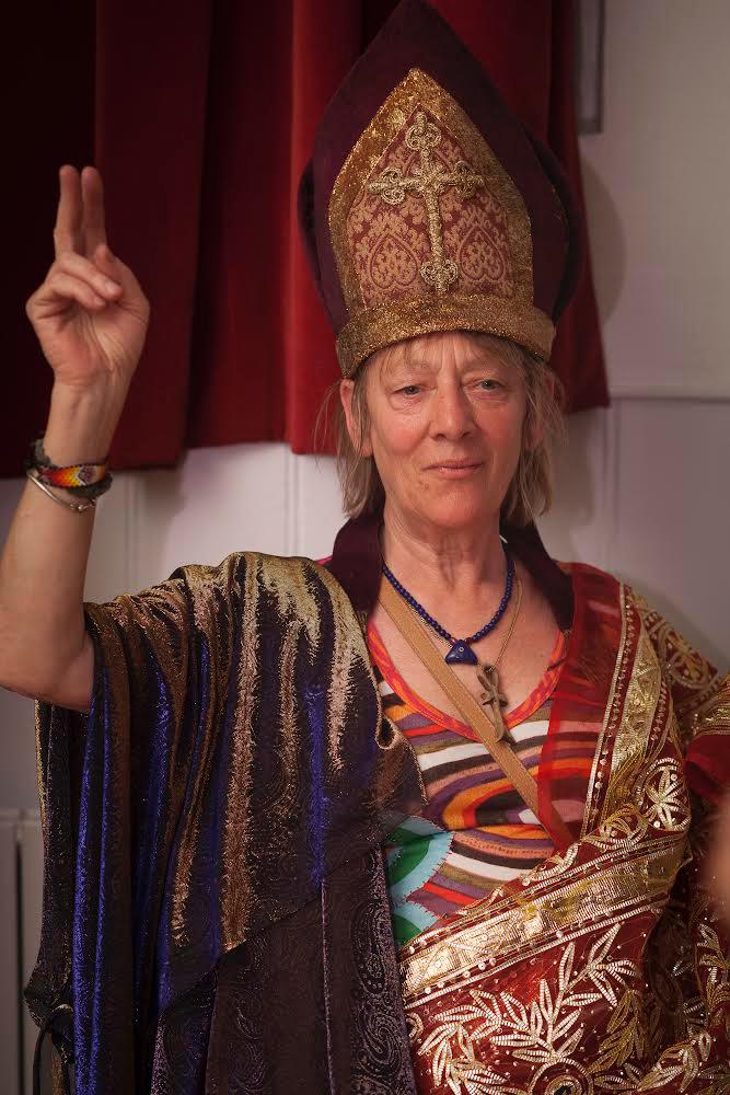 Daisy Campbell tweet media