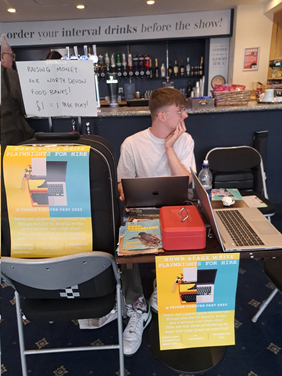 DownStageWrite1's tweet photo. Great first day @TheatreFestND yesterday, new plays written about everything from evil cats to rishi sunak theme cake! Fab time performing them at  Jnc 27 

We're back today at gazebo + Queens theatre foyer-pay £1 and we'll write you a 1 page play! See it performed tonight at 7pm https://t.co/jUe08g2aAC