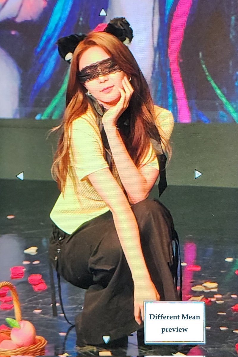 230624 팬사인회 프리뷰

복숭아 누르시면 큰일납니ㄷㅏ💥💥

#드림캐쳐 #Dreamcatcher #다미 #DAMI #이유빈 #BONVOYAGE
#드캐_BONVOYAGE_봐야지

<a href="/hf_dreamcatcher/">드림캐쳐 Dreamcatcher</a>