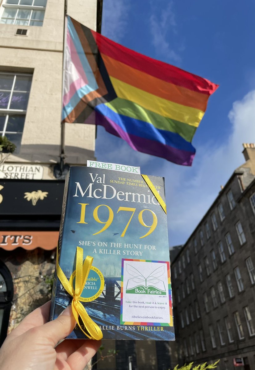 Today, the Book Fairies are celebrating #BookFairyDay and #EdinburghPride by sharing some pre-loved books.

Will you find this copy of 1979 by #ValMcDermid near the Pride Village in Bristo Square? 

#ibelieveinbookfairies #bookfairieswithpride
#Edinburgh @PrideEdinburgh