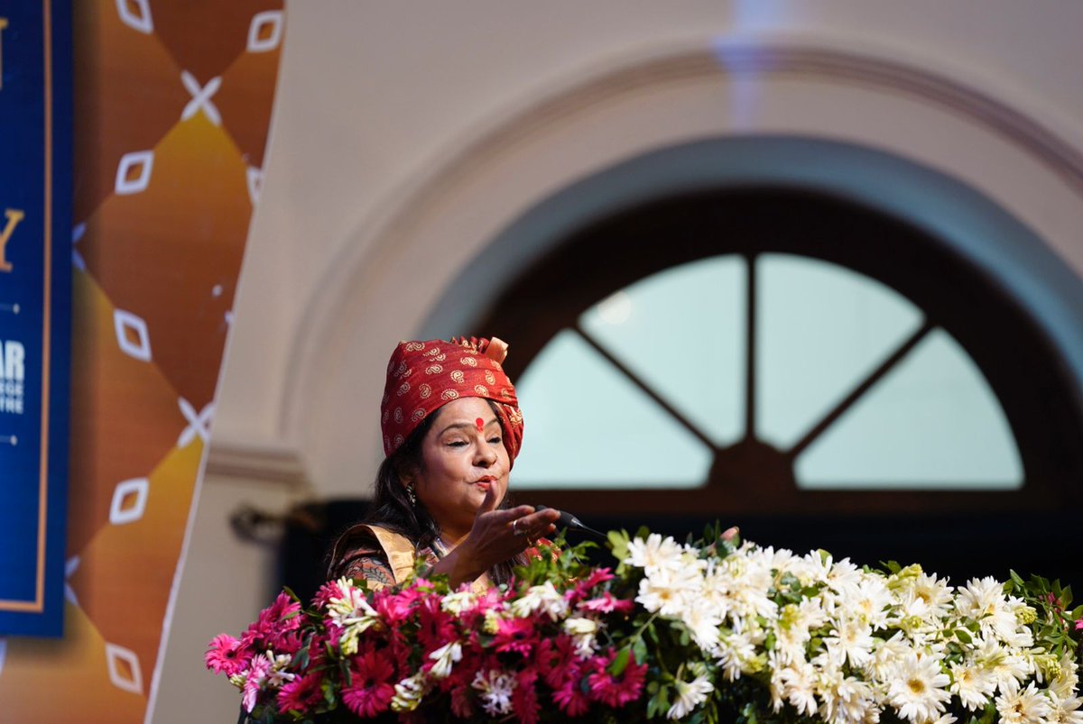 maliniawasthi's tweet image. I was awarded hon doctorate by the honorable Governor Madhyapradesh Shri Mangubhai Patel ji
@GovernorMP today in a graceful convocation of Mansarovar Global University Bhopal