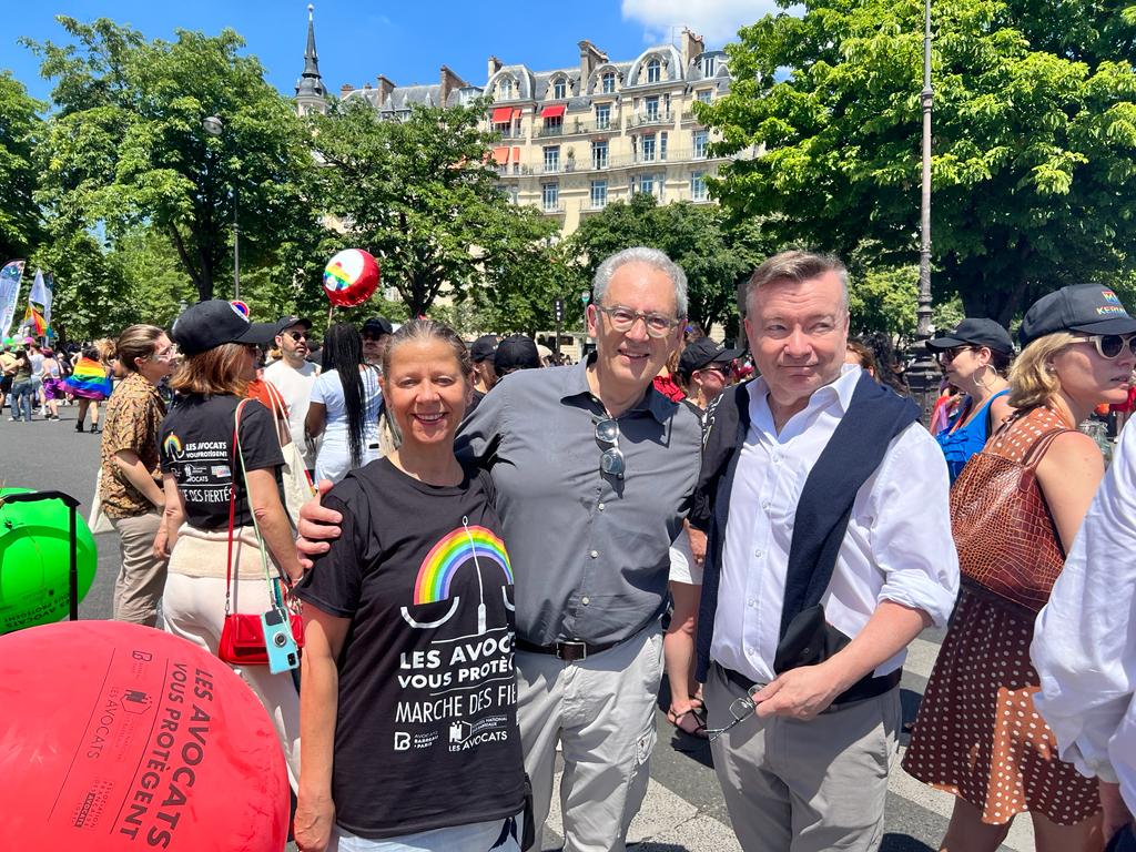 Aujourd'hui a lieu la Marche des Fiertés ! Nous y sommes auprès de nos consoeurs et confrères du barreau !