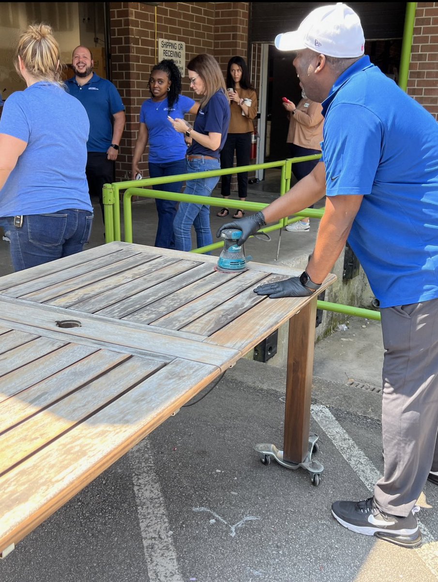 Every day is #nationalUpcyclingDay at Green Chair! Annually, we save over 1500 tons of furniture from the landfill by upcycling? Do you have furniture pieces that can be upcycled and given a second life? Donate and let your items live on as they #DoGoodWithGreenChair.