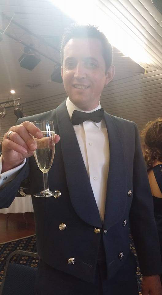 KellyLBedford's tweet photo. 🇬🇧 Happy Armed Forces Day! 🇬🇧
Recognition for all our heroes!
I couldn't be prouder of mine. 
For the last 23 years (27 years in the RAF) everything he's done has been for us and we are forever grateful. 
Also, how fit does he look in uniform, please?! 🥵😍🥰
@bedseo https://t.co/vTnSwKgtbi