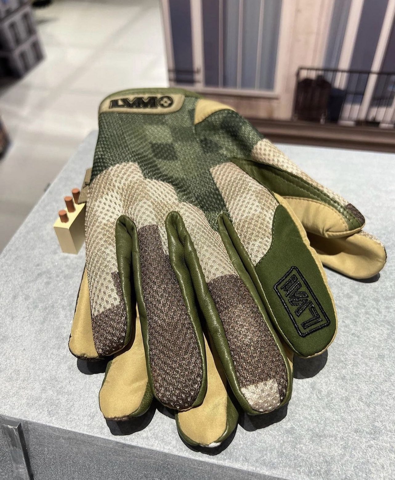 LOUIS VUITTON 2021年新作 毛布　ラスト1点！ 2023年ラストのスーパーラッキーデーに！ ルイ・ヴィトンから