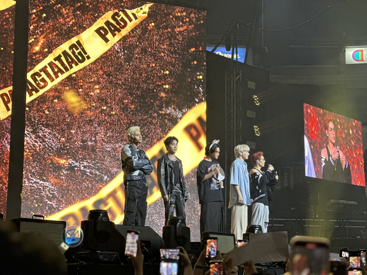 TheBigDome's tweet photo. The boys are already here 💙

#SB19PAGTATAG #TheBigDome #SB19 #PAGTATAG   #PAGTATAGWorldTourManila #SB19PAGTATAGatTheBigDome https://t.co/hkvOQW3sPu