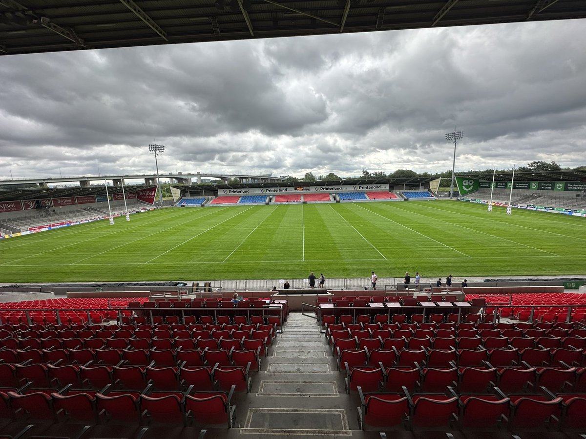 📍Salford Stadium

Ready for the Nines! 👊 

#COYS | #HistoryInTheMaking