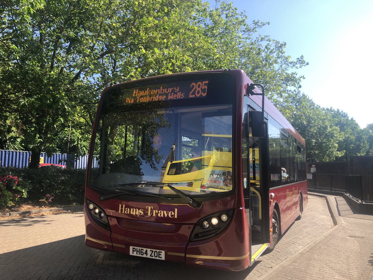 bailey_b733's tweet photo. On the #freebusweekend why not leave the car at home and get the bus? @HamsTravel offer connections around Tunbridge Wells as well as to Tenterden, via the beautiful Kentish countryside. Letโs get #BackToBus! https://t.co/zpdjfO9imT