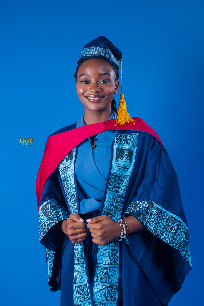 Congraduation to mee!!

Overall best graduating student 2020/2021 academic session Lagos state university. Thank you God♥️

#LASU26thConvocation