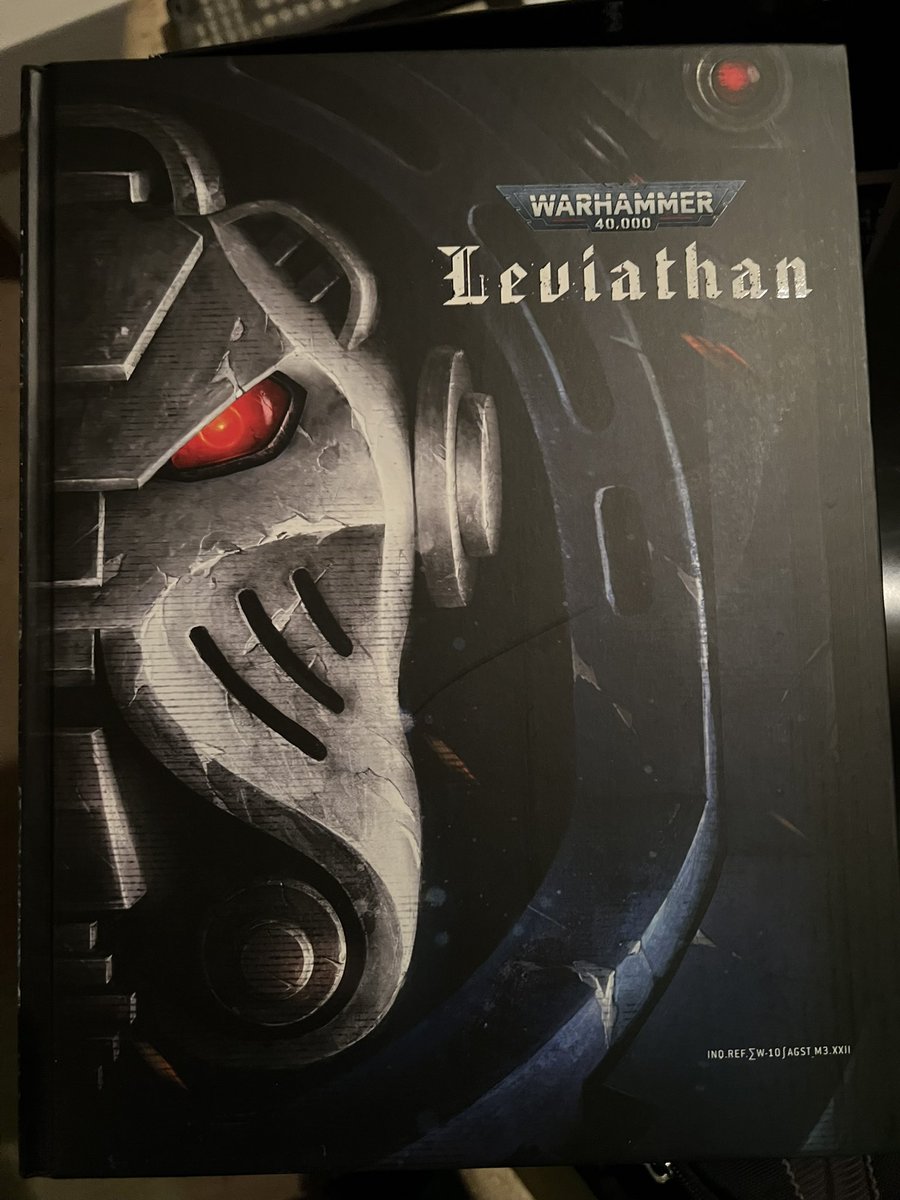 raven1066's tweet photo. Happy #Leviathan day!! Got my box in!! Basically a midnight release! Looks AMAZING!! 🦾 Can’t WAIT to paint them up as #AuroraChapter and then paint up the Combat Patrol box as #TomeKeepers. #WarhammerCommunity #New40k https://t.co/a0Xj2ijMGX