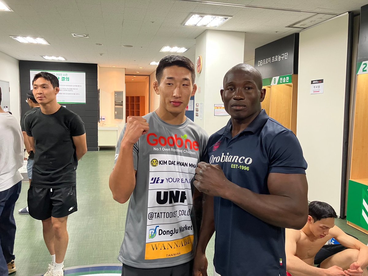 maxthebodymma's tweet image. Unsuccessful win. It  was not my intention, we need to run it back again
#ROADFC