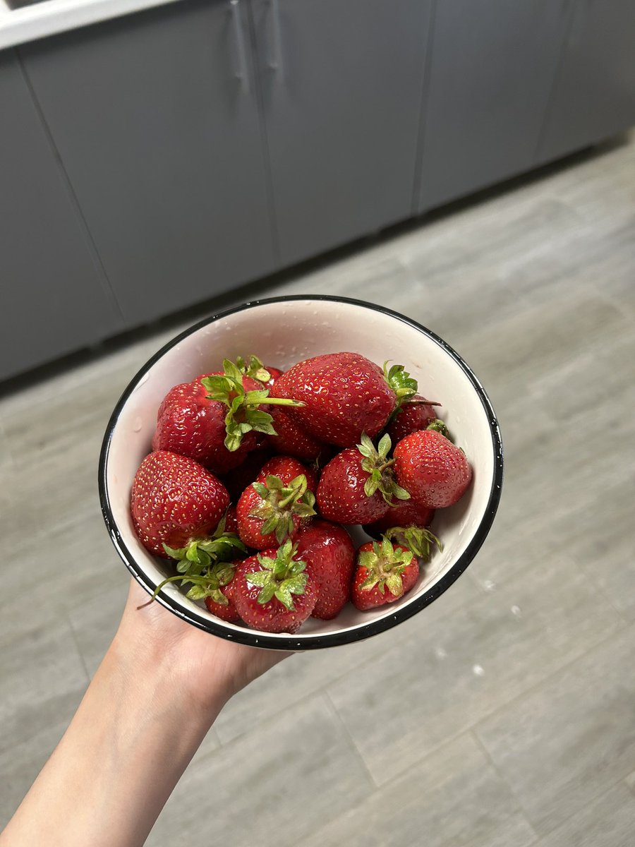 Marin ˚˖𓍢ִ🍓. ܁ tweet media