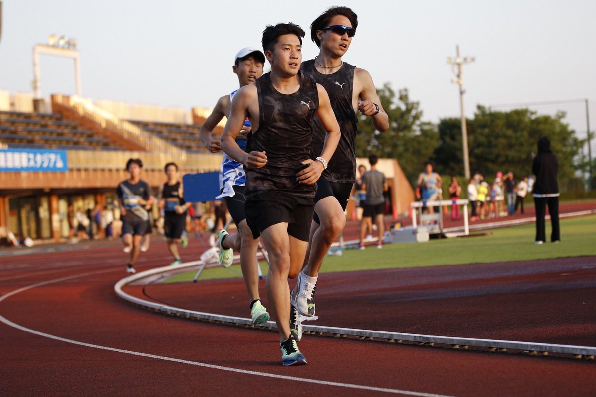 rikujyo__'s tweet photo. 続き
大会ゲスト新迫志希さん🔥

#TrackChallenge
#NightGames
#LeapRunningCulb https://t.co/TT9bjoUWBT