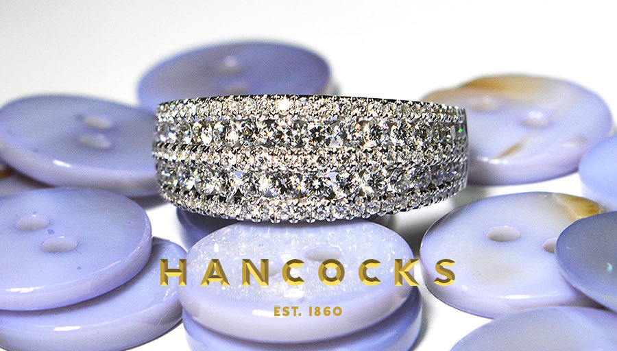 Hancocks1860's tweet image. The perfect diamond ring for a modern woman, ideal to be worn with other designs and fab to compliment other pieces of jewellery. Details hancocksjewellers.co.uk/product/18ct-g…
#perfectring #diamonds #diamondring