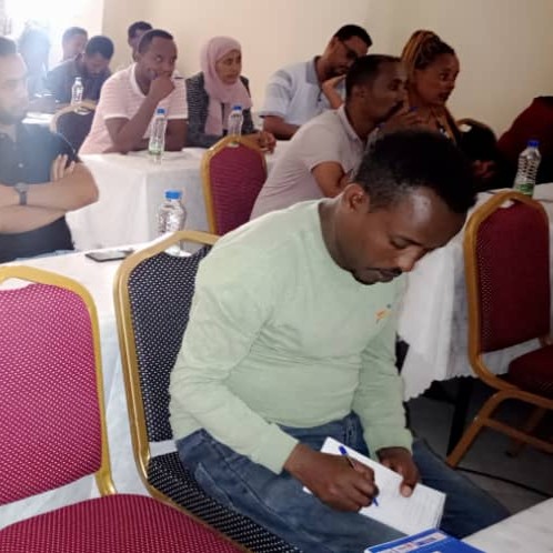 SaferSurgery's tweet photo. "This training has pointed out one striking concept - we are a team, we need to be better planned and better organized." - Redi Awol, #anesthesia provider, Werabe Comprehensive Specialized Hospital, #Ethiopia.
Redi participated in the #SafeOR workshop with Lifebox & @FMoHealth https://t.co/kcWqmdVMtq