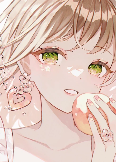 私の描くアクセサリーめっちゃ可愛いので、ぜひアップで見て欲しい
