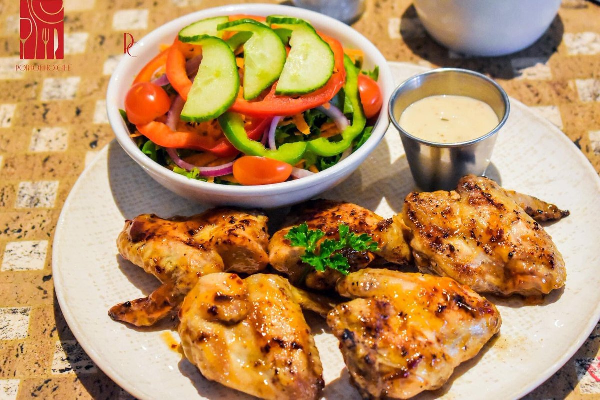 How about some chicken wings to kick start your Saturday🤤

Visit our store at Airport Junction Mall  and fine treat yourself today with our WINGS BASKET 

-5 wings basted in your choice of sauce -bbq, peri peri or sweet chilli sauce-🍗🍟
#ModernItalianEatery