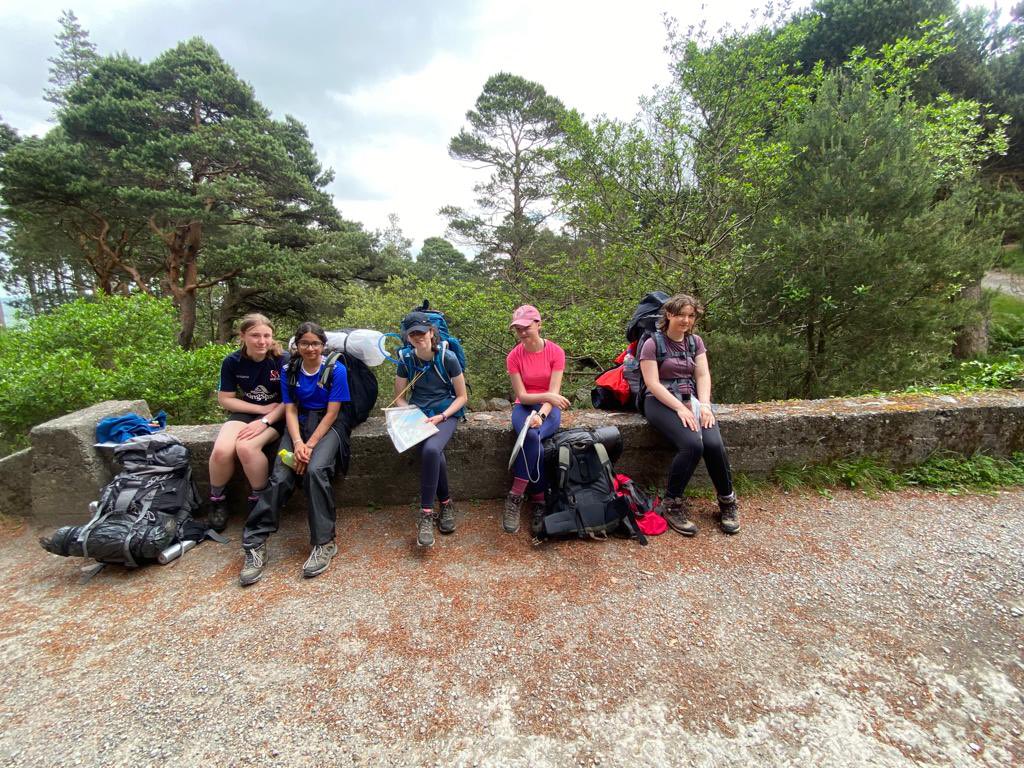 RHS_DukeofEd's tweet photo. Day 3 for the Silver groups. Nearly there! https://t.co/xRJdhr73ay