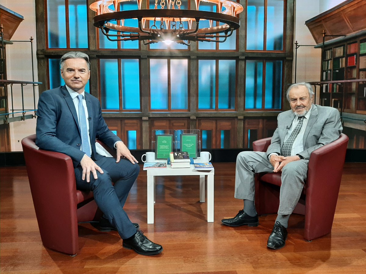 Metod_Berlec's tweet photo. Posneta je bila nova oddaja #Beremo! Z nekdanjim predsednikom @UstavnoSodisce dr. Ernestom Petričem sva govorila o dogajanju povezanim z #RTVS, #USRS, ukinitvi Muzeja slovenske osamosvojitve, Dneva spomina .. ter zunanji politiki. Vabljeni k ogledu danes ob 20.00 uri na @Nova24TV https://t.co/oUpoOLRDFK