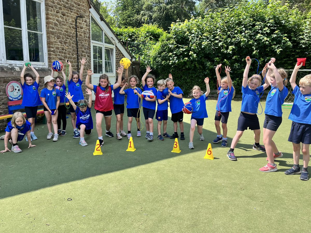 samshotshots's tweet photo. @YouthSportTrust St.Mary’s loving using the free resources for SportsSlam. Thank you @SportsDirectUK #SportsSlam https://t.co/Keg1UonIBc