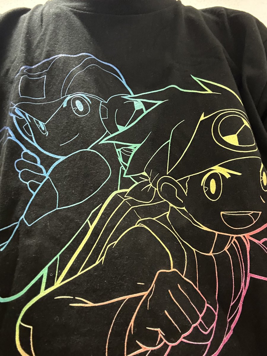 yassuman's tweet image. 今日は蒸暑かったので買って開けてなかったＴシャツ着てでかけた