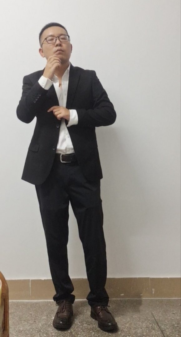 今天37岁了 😂😂