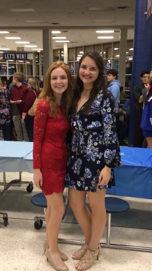 CoachTipp's tweet photo. One year ago today two families and countless friends’ lives were destroyed with the death of my daughter Londyn and her best friend Lauren. It’s still unimaginable and heartbreaking every day. Please honor the girls with a thought or prayer on their Heaven Day. ❤️🙏 https://t.co/FXwtfCNRKi