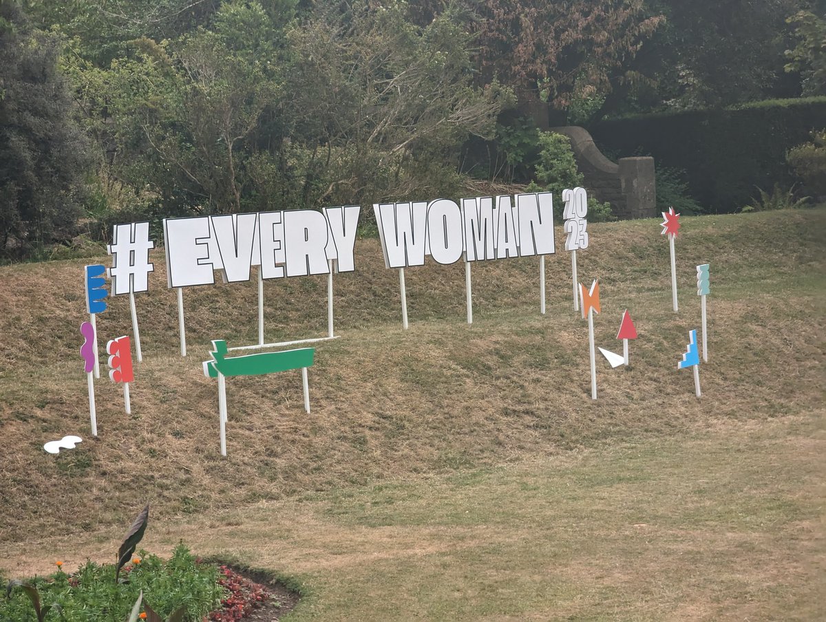 Katy Emerson tweet media